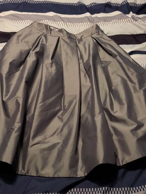 White House Black Market Gray Satin Pleated Circle Skirt